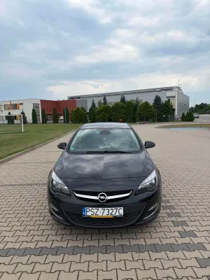 Opel Astra J (2009-2019) 1.4 T Active 2013