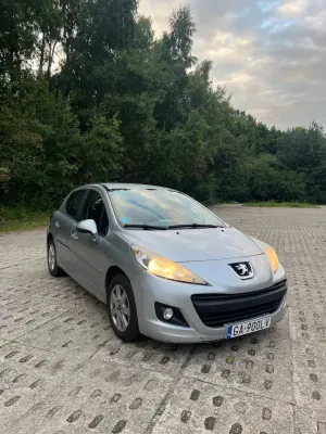 Peugeot 207 1.6 HDi Tendance 2011