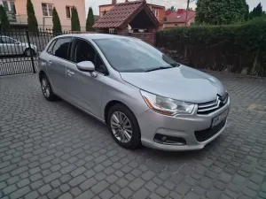 Citroën C4 II (2010-) 1.6 HDi Attraction 2013