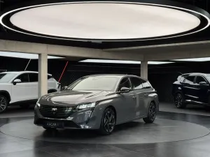 Peugeot 308 P5 (2021-) 1.5 BlueHDi Allure Pack S&S EAT8 2024