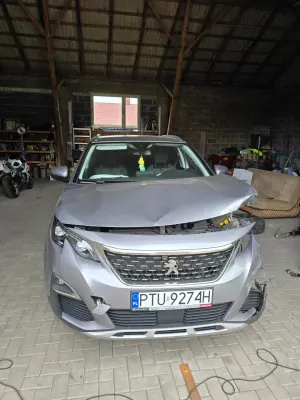 Peugeot 3008 II (2016-2024) 1.5 BlueHDi Allure S&S EAT8 2018