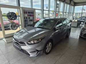 Kia Ceed III (2018-) 1.5 T-GDI M 2023