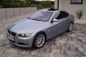 BMW 3 Series E90/E91/E92/E93 (2005-2012) 325i 2009