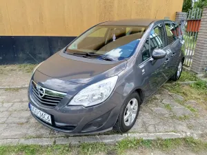 Opel Meriva II (2010-) 1.4 Active 2013