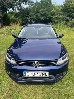 Volkswagen Jetta A6 (2010-2018) 1.6 TDI Comfortline 2012
