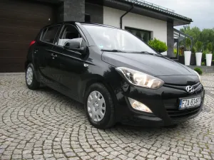 Hyundai i20 I (2008-2014) 1.2 Fifa World Cup Edition 2013