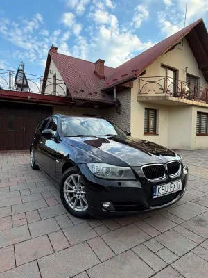BMW 3 Series E90/E91/E92/E93 (2005-2012) 2011