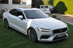 Volvo S60 III (2018-) T5 Drive-E Momentum 2019