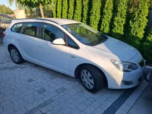 Opel Astra J (2009-2019) 1.7 CDTI DPF Active 2012