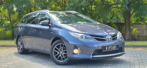 Toyota Auris II (2012-) 1.8 HSD Luna 2015
