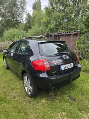 Toyota Auris I (2006-2012) 1.6 VVT-i Luna 2007