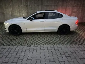 Volvo S60 III (2018-) T8 Recharge AWD Plus Dark 2024