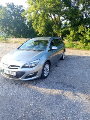 Opel Astra J (2009-2019) 2015