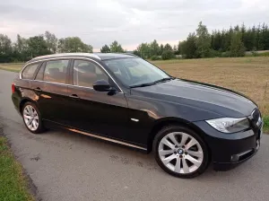 BMW 3 Series E90/E91/E92/E93 (2005-2012) 318d 2012