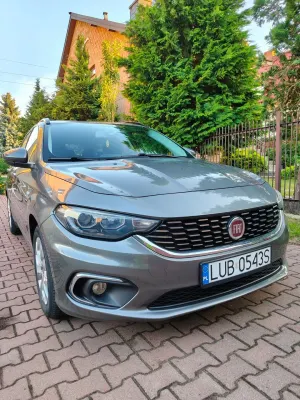 Fiat Tipo II (2016-) 1.4 T-Jet Lounge 2016