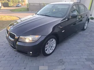 BMW 3 Series E90/E91/E92/E93 (2005-2012) 320d xDrive 2010
