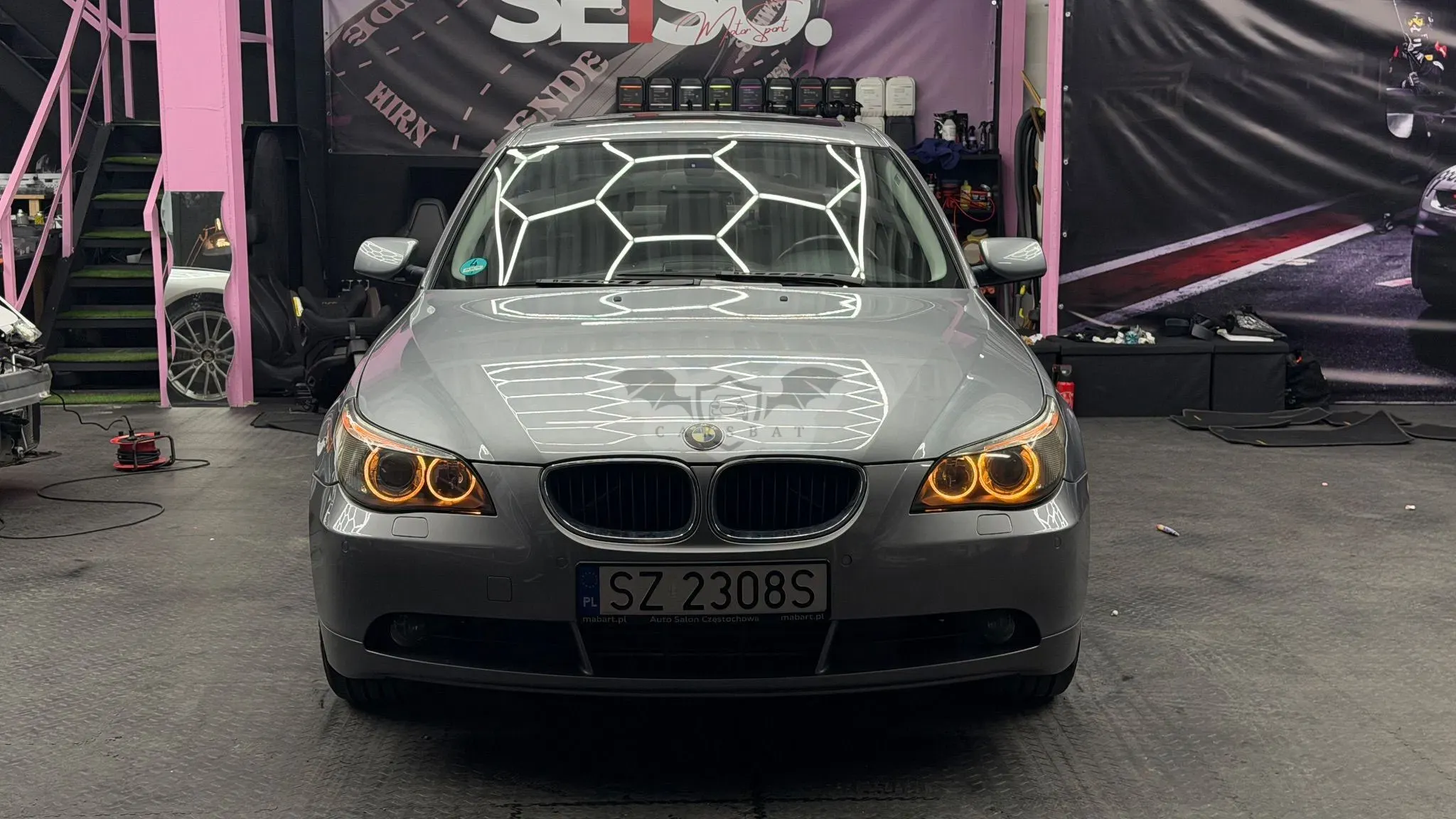 BMW 5 Series E60/E61 (2003-2010) 525i 2004