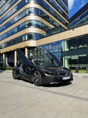 BMW i8 2015