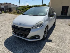 Peugeot 208 I (2012-2019) 2015