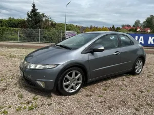 Honda Civic VIII (2006-2011) 1.8i-VTEC Automatik Executive 2006