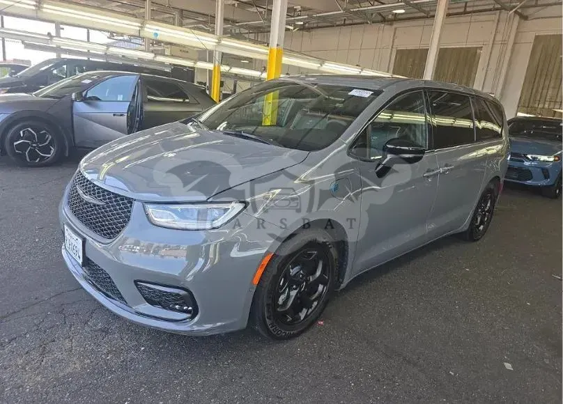 Chrysler Pacifica 2023