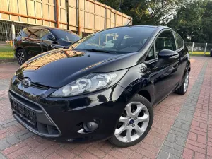 Ford Fiesta Mk7 (2008-) 1.4 Autom Titanium 2012