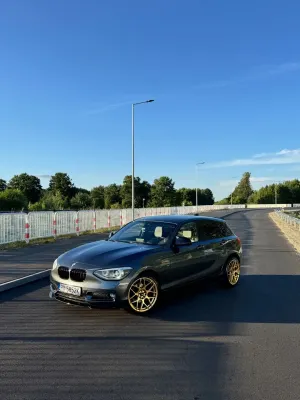 BMW 1 Series F20/F21 (2011-2019) 118d Urban Line 2011