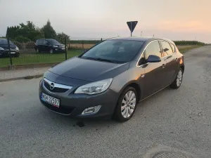 Opel Astra J (2009-2019) 1.4 T Enjoy 2010