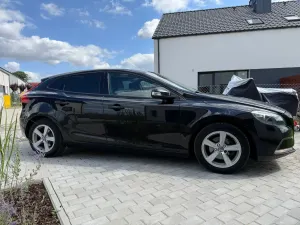 Volvo V40 II (2012-) D2 Kinetic 2014