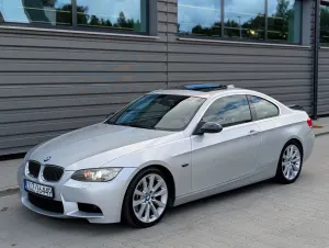 BMW 3 Series E90/E91/E92/E93 (2005-2012) 325i M Sport Edition 2009