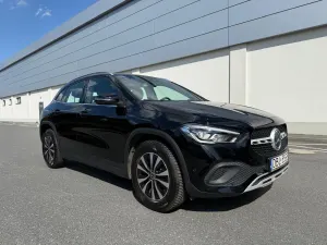 Mercedes-Benz GLA 180 AMG Line 2021