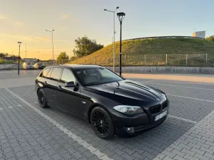 BMW 5 Series F10/F11 (2009-2017) 520d 2010