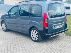 Peugeot Partner II (2008-2019) 1.6 HDi Active 2011