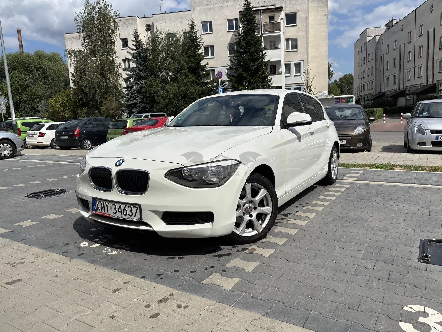 BMW 1 Series F20/F21 (2011-2019) 118i Sport Line 2012