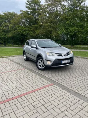 Toyota Rav4 IV (2012-2018) 2.0 D-4D 4x2 Start-Stop 2013