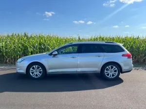 Citroën C5 III (2008-) 2.0 HDi Exclusive Equilibre Navi 2011