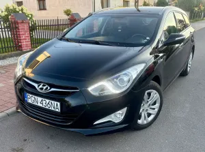 Hyundai i40 Kombi blue 1.7 CRDi Style 2014
