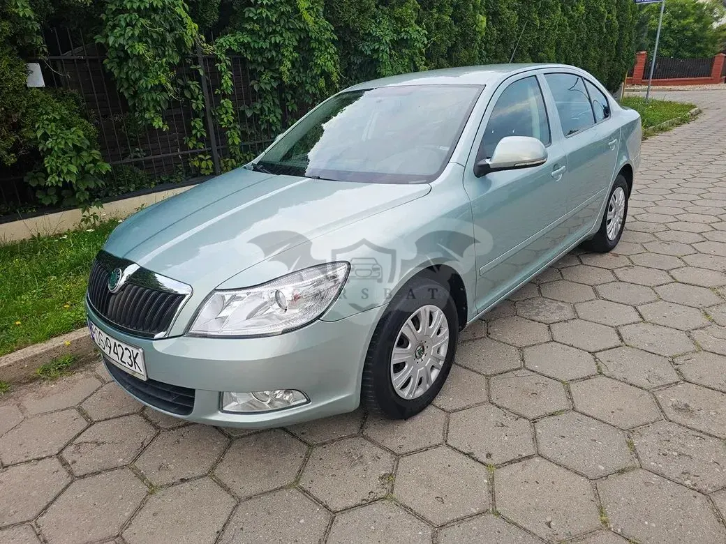 Skoda Octavia II (2004-2013) 1.6 Selection 2009