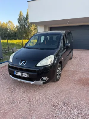 Peugeot Partner II (2008-2019) 1.6 HDi Active 2011