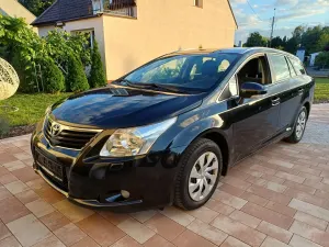 Toyota Avensis III (2009-) 1.8 Sol NAVI 2011