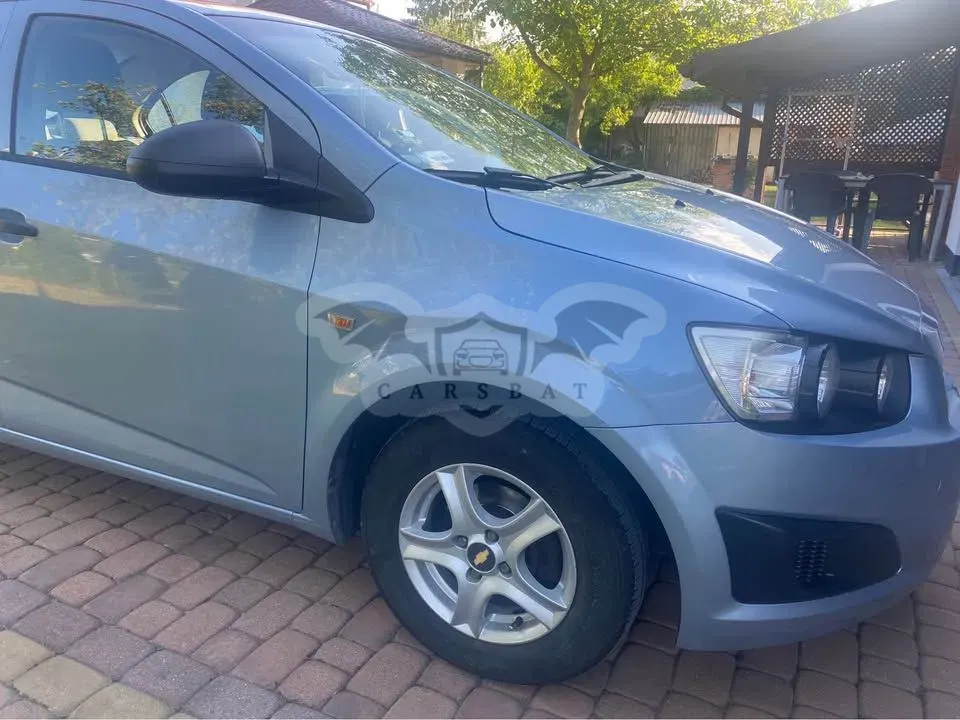 Chevrolet Aveo (Sonic) 1.2 LS 2011