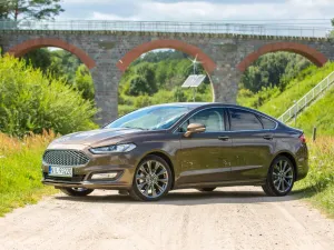 Ford Mondeo Mk5 (2014-) Vignale 2.0 TDCi PowerShift 2017