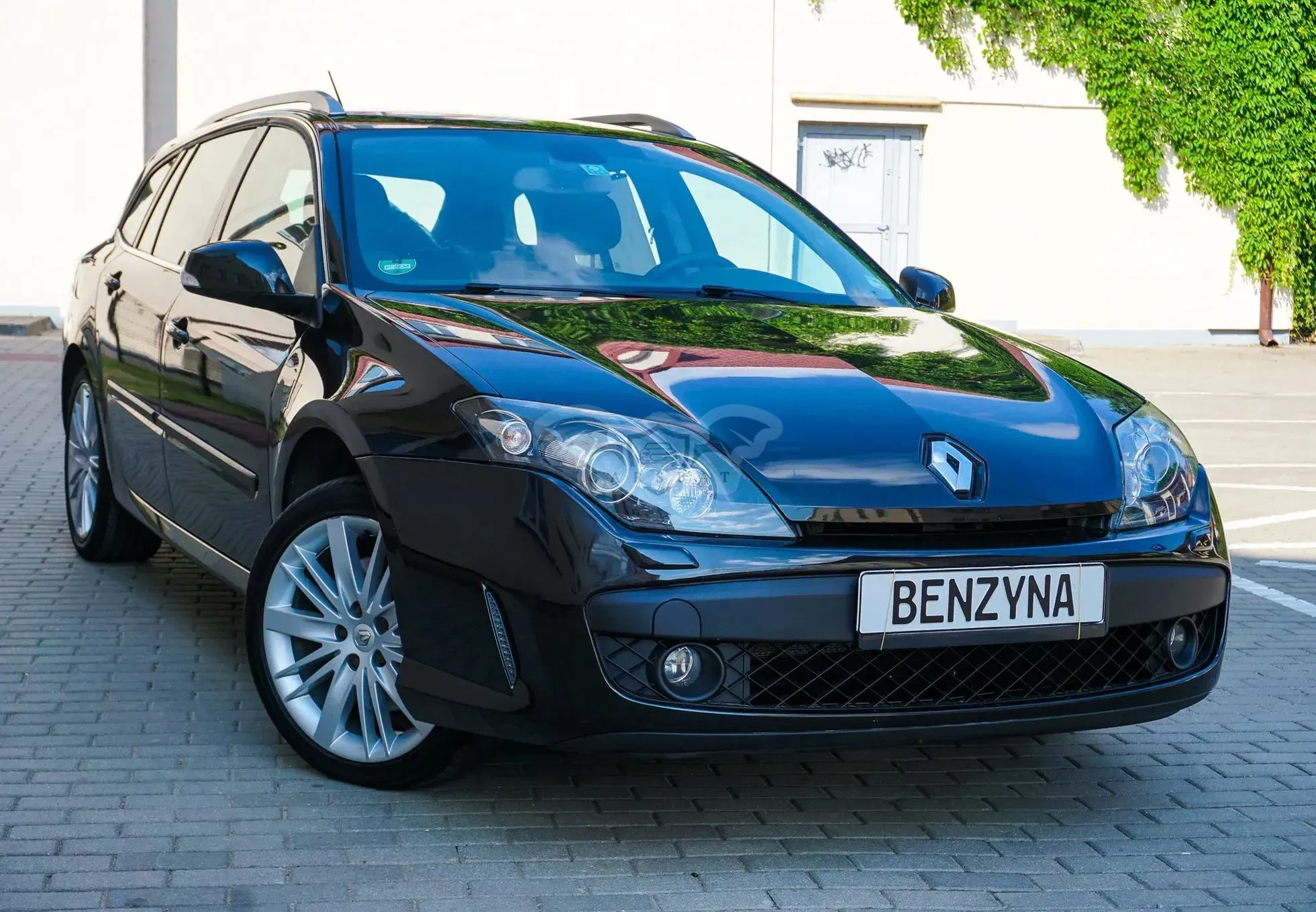 Renault Laguna III (2007-) 2.0T 16V GT 4WS 2009