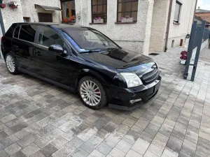 Opel Signum 2.0 T 2003