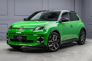 Renault 5 E-Tech 52kWh Comfort Range Techno 2025