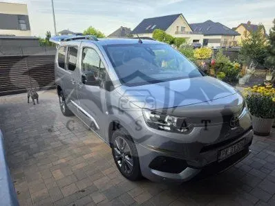 Toyota Proace City Long 1.2 D-4T Family 2022