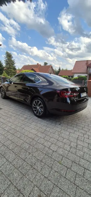 Skoda Superb III (2015-2023) 2.0 TDI L&K DSG 2015