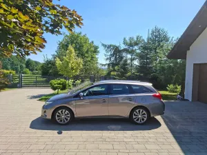 Toyota Auris II (2012-) 2014