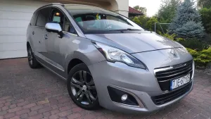 Peugeot 5008 I (2009-2017) BlueHDI 120 EAT6 Stop & Start Allure 2015