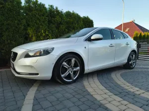 Volvo V40 II (2012-) D4 Ocean Race 2014